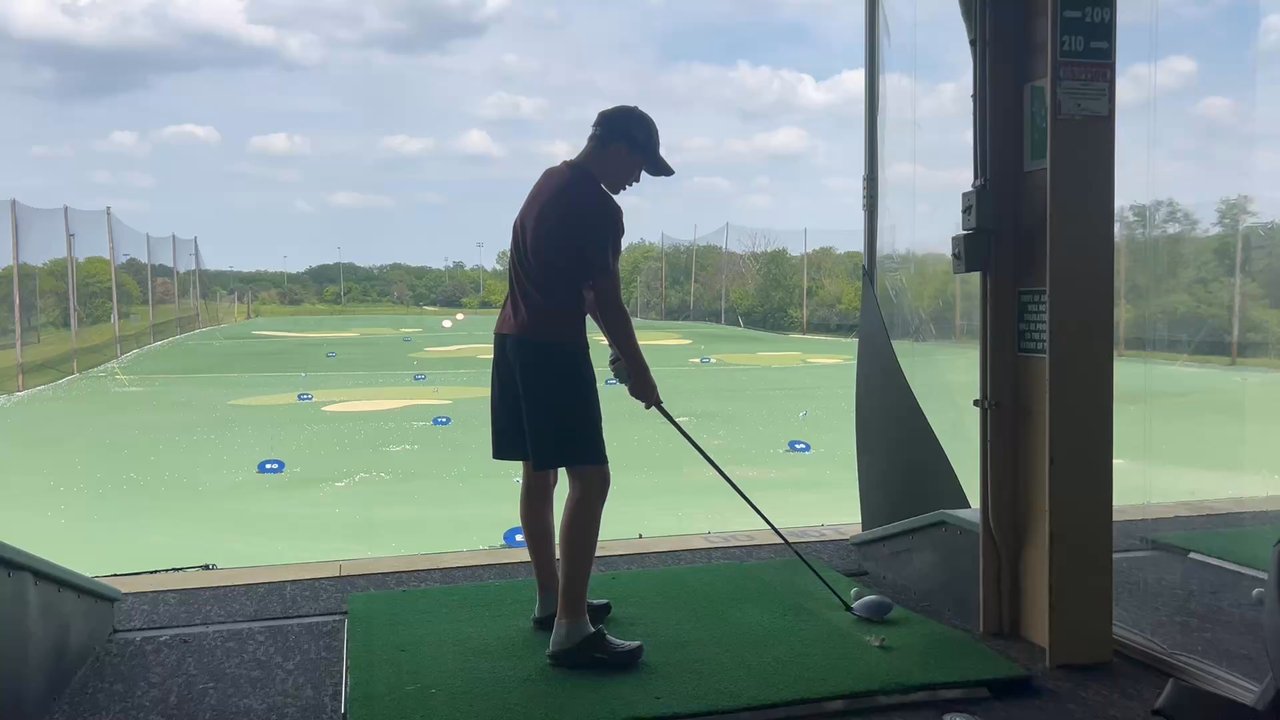 Golf Center Des Plaines - Practice makes perfect - Golf Near Me - Des Plaines, Illinois