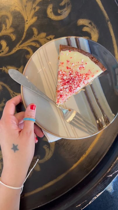 Cocoa Mia - Flourless cake - Chocolatiers & Shops Near Me - Floyd, Virginia