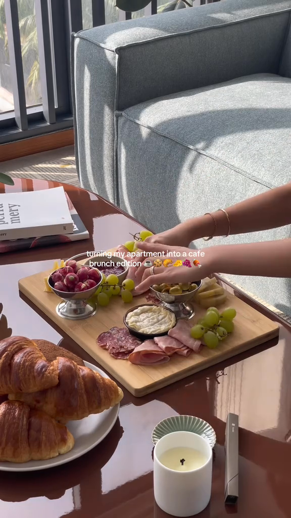 Hosting-brunch-at-home-🥐🧀☕️🍇