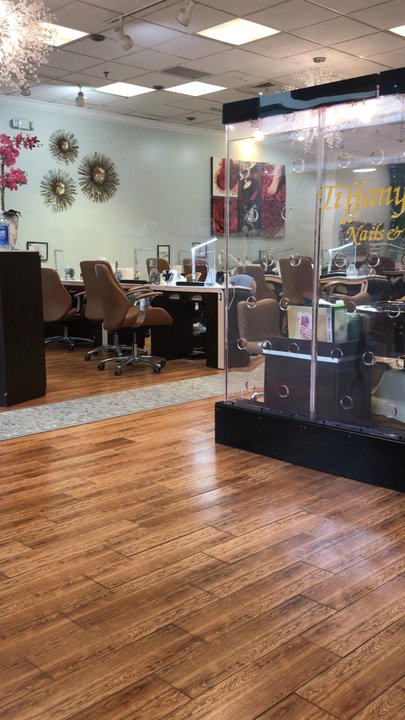 Tiffany's Nails & Spa - 2/17/22 Nice Salón. Mall? In Desperate Need Of  RENO:-( - Nail Salons Near Me - Vero Beach, Florida
