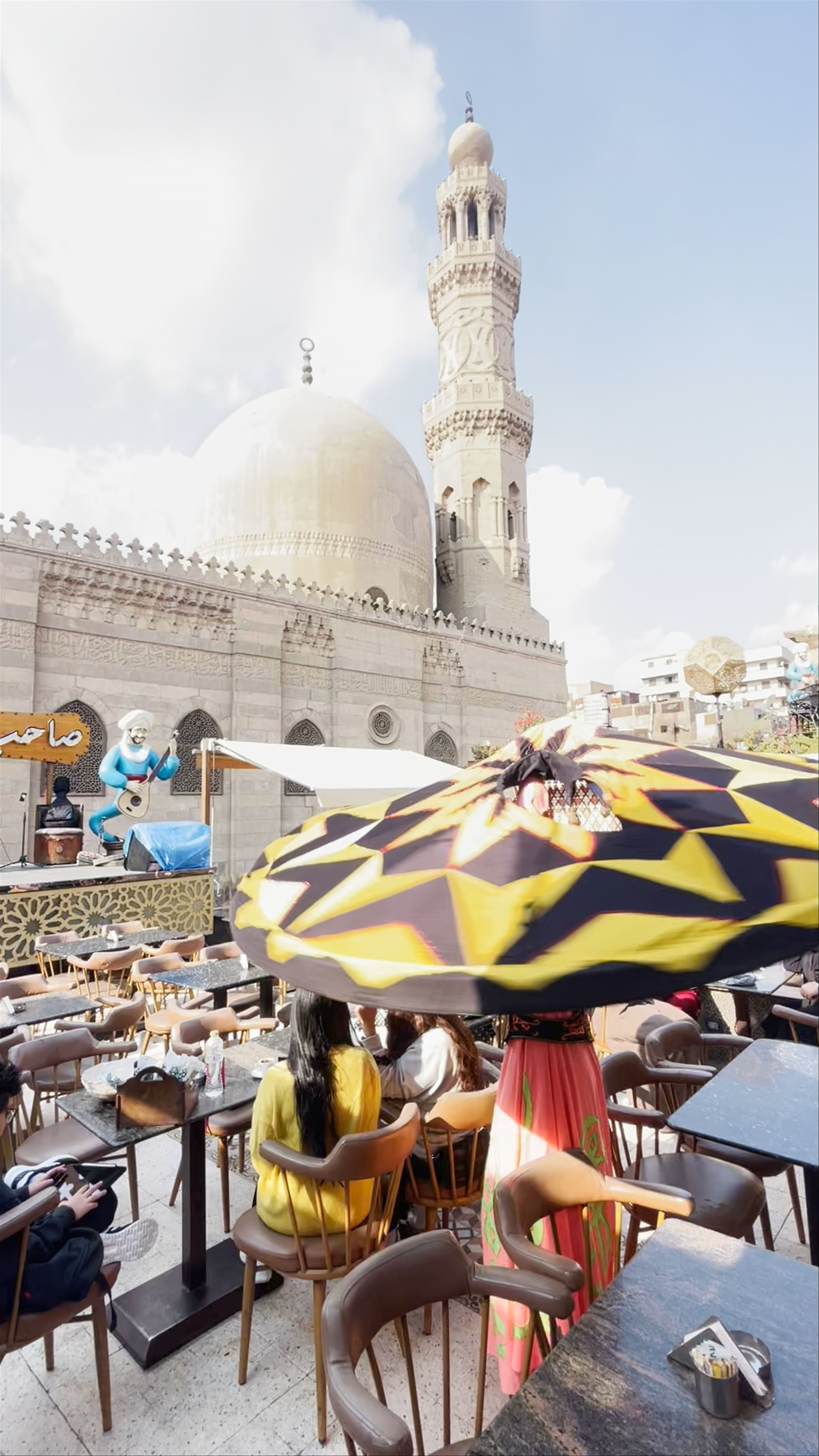 Sa7eb Els3ada Roof Café: Whirling Dervish Performance in El Gamaliya, Cairo