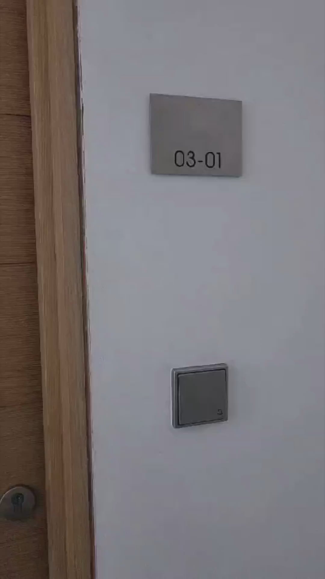 4 Bed Condo for Rent in  White House Residences - Image 24