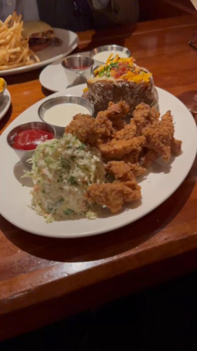 J. Alexander's Restaurant - Dinner - New American Near Me - Englewood, Colorado
