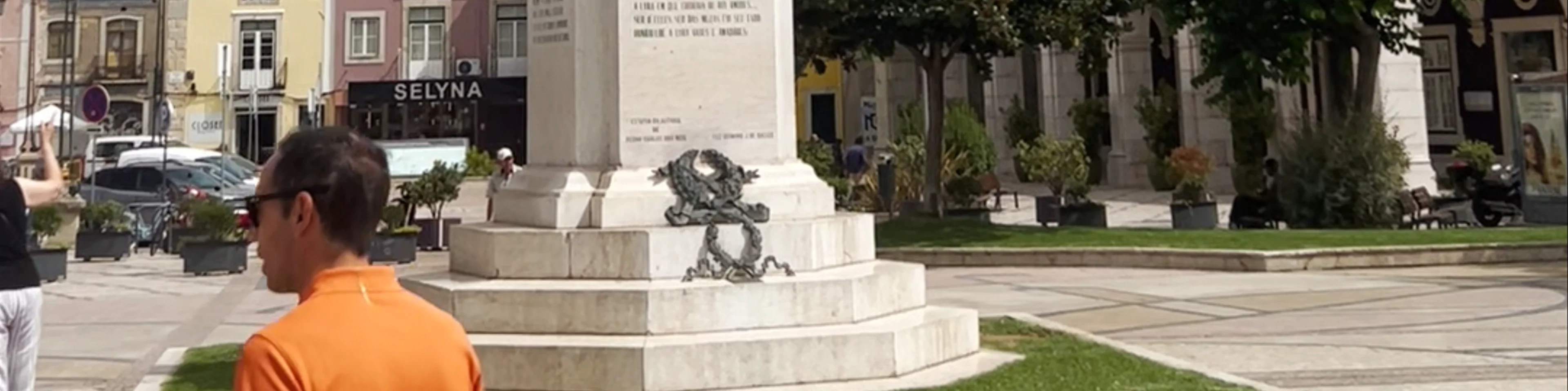 Estátua de Bocage