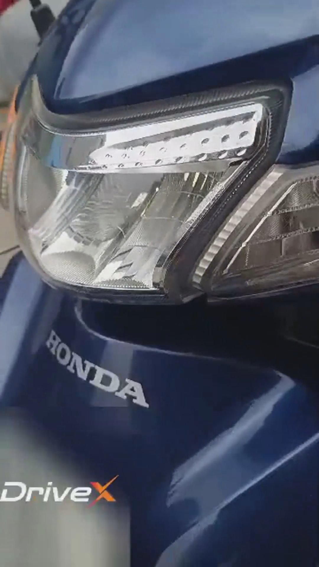 Walk-around video thumbnail