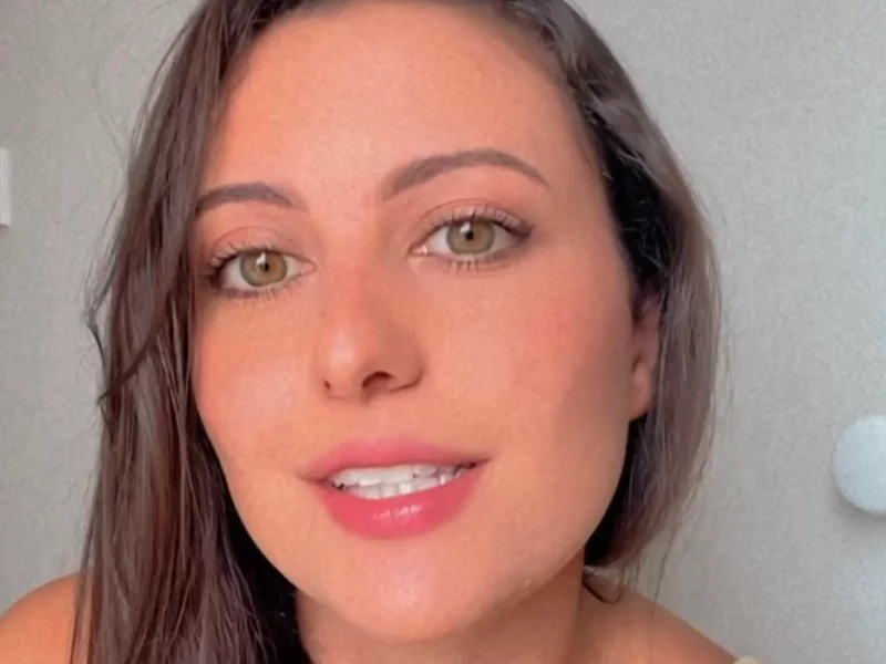 🌟 Meet Maria, Captivating Content Creator! 🎥✨