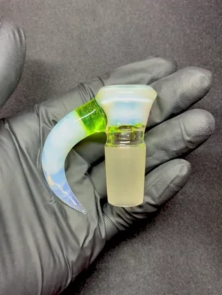 Preview pic of Ghost/Slyrm/Secret White 18mm slide