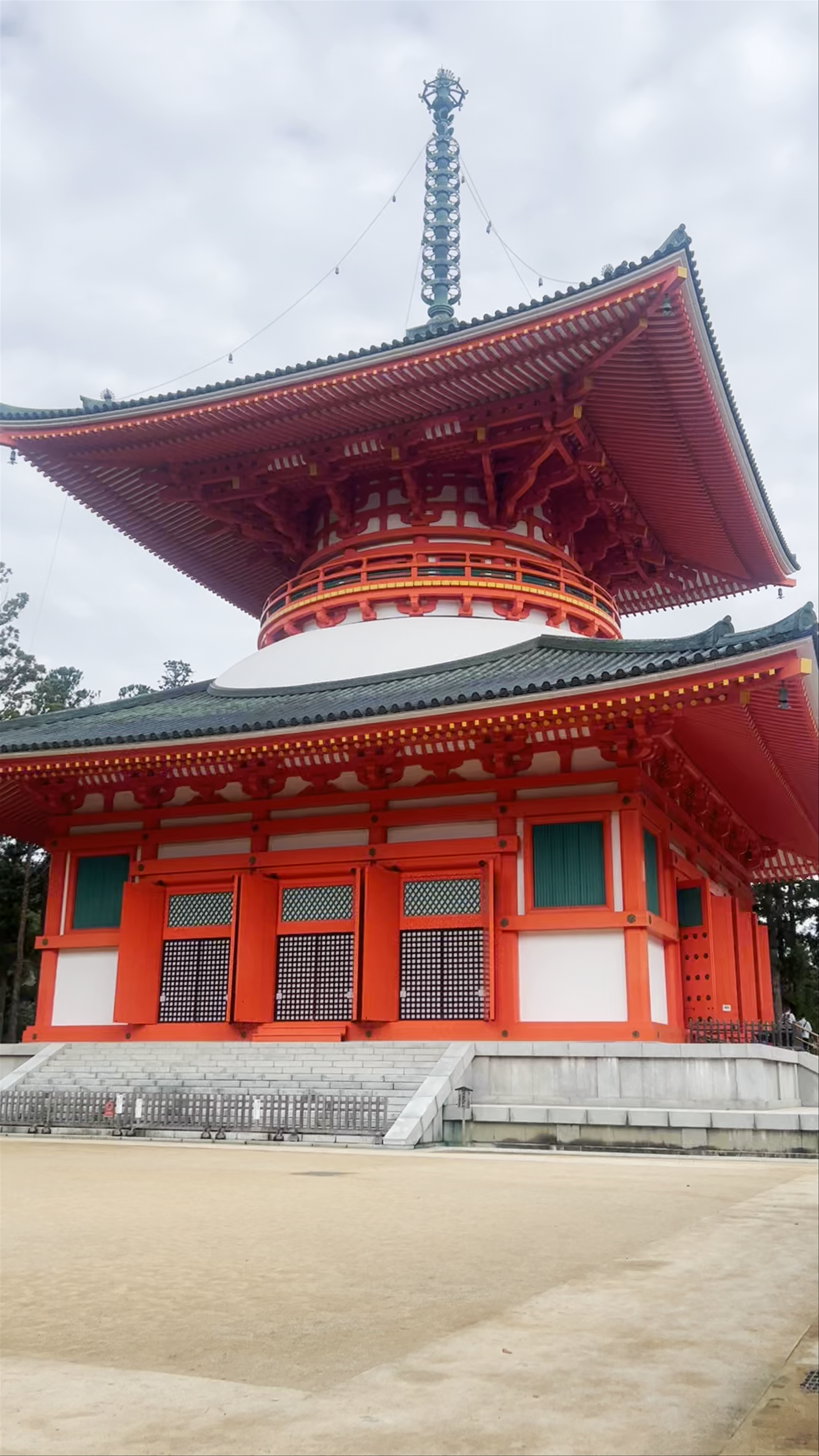 Kongobu-ji Danjo Garan (Elevated Precinct)
