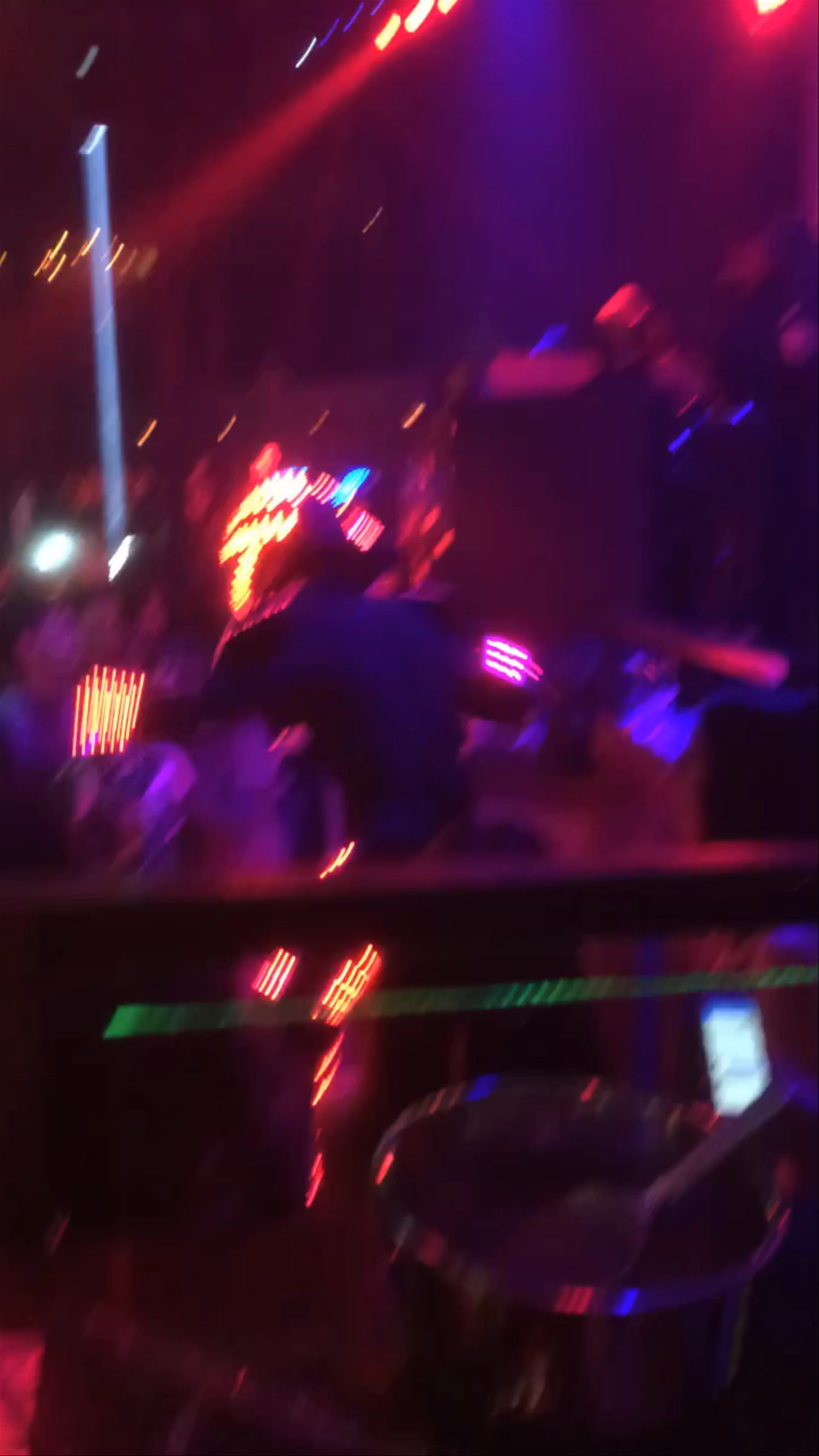 Lohan Nightclub