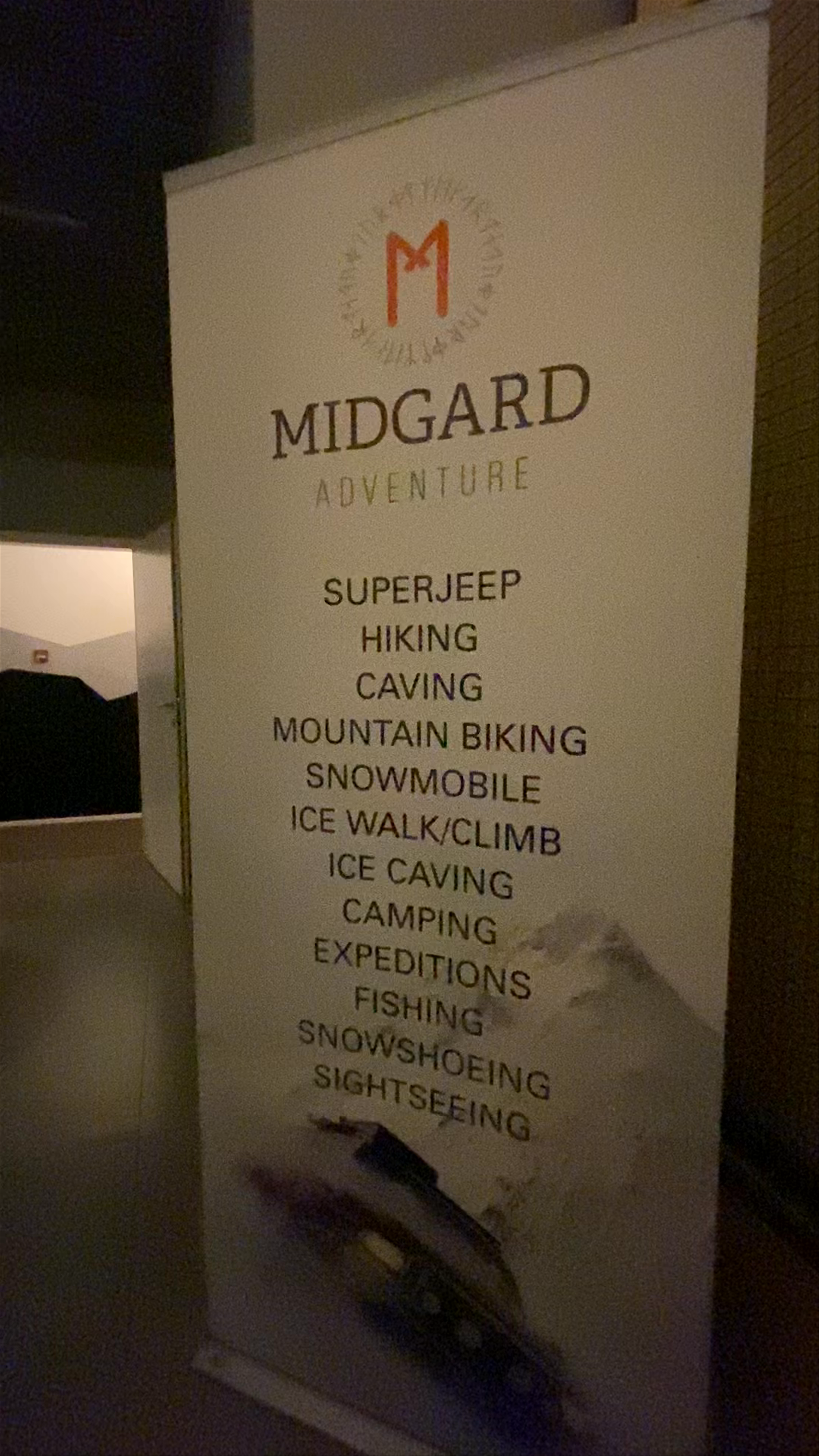 Midgard Base Camp & Restaurant