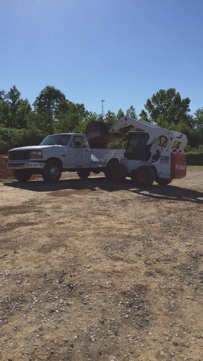 Metrolina Mulch - Happy customer! - Home & Garden Near Me - Midland, North Carolina