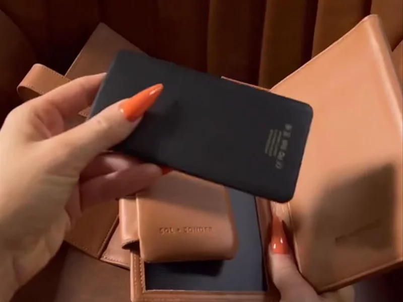 Travel Wallet Unboxing