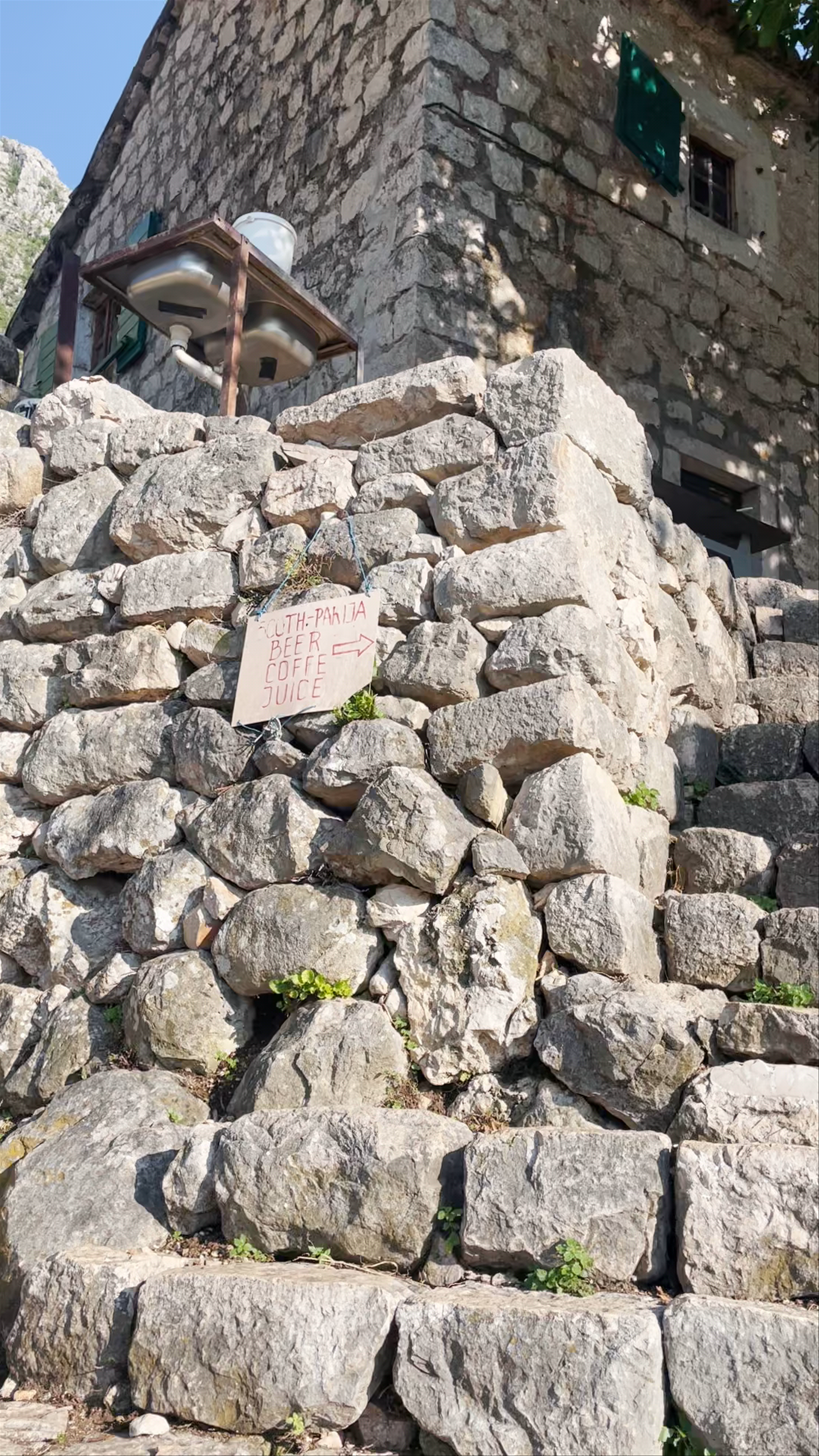 Sea and Mountain view