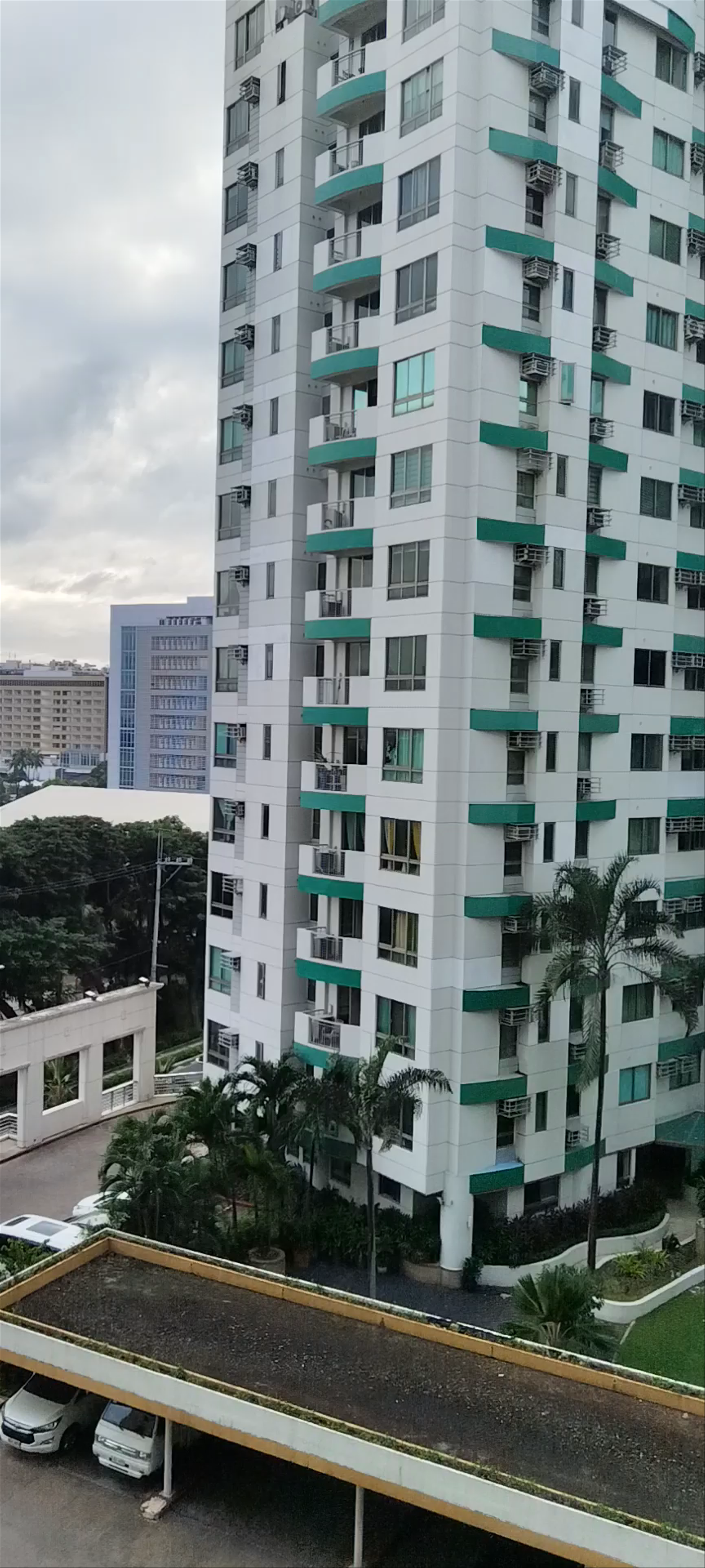 Urban Living at Palm Beach Villas, Pasay City