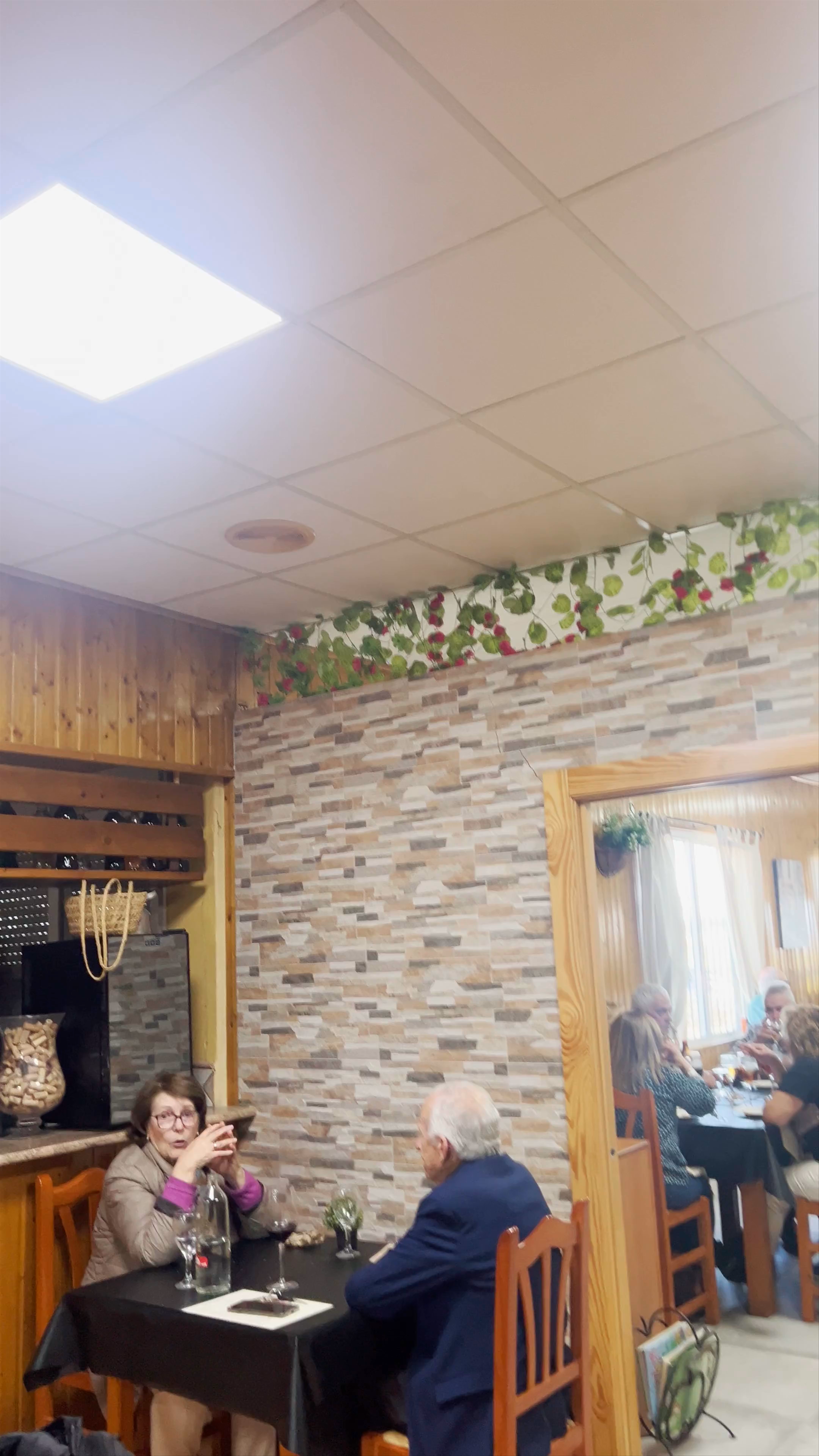 Restaurante Luis: Authentic Dining Experience in Archena, Spain