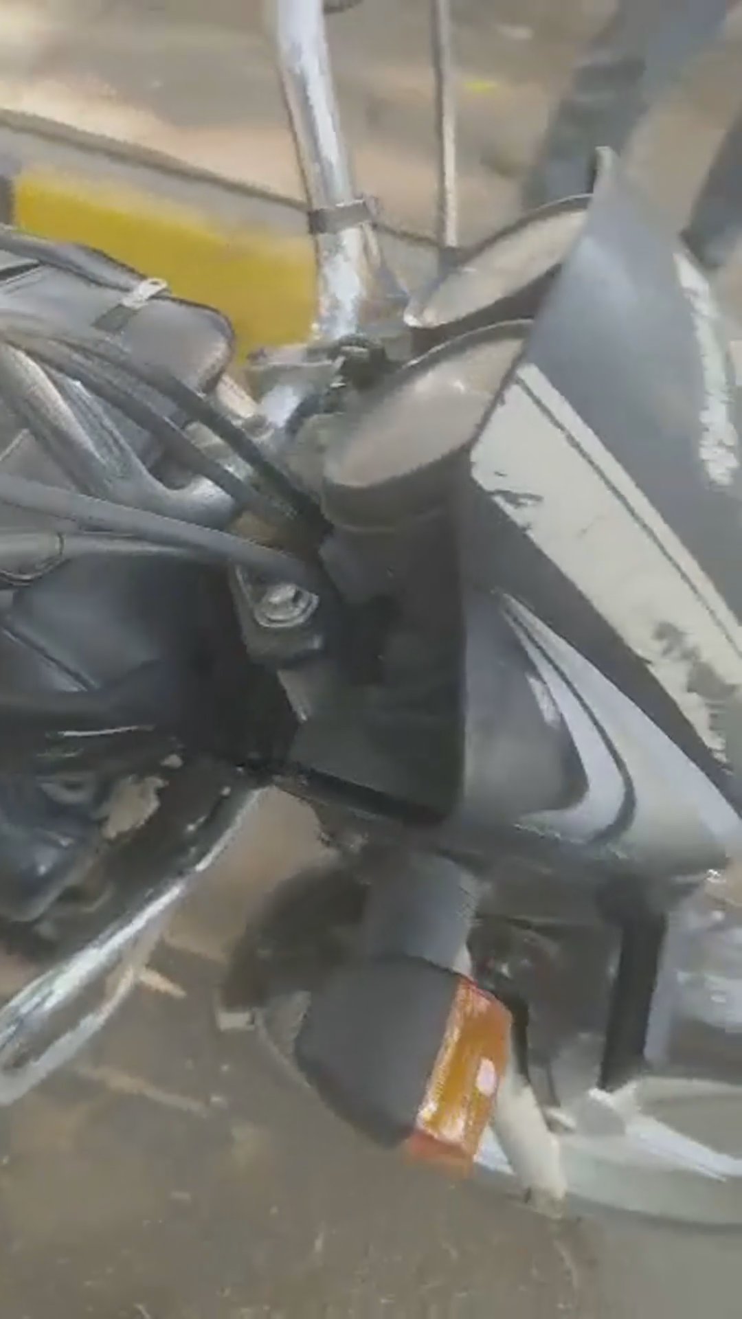 Walk-around video thumbnail