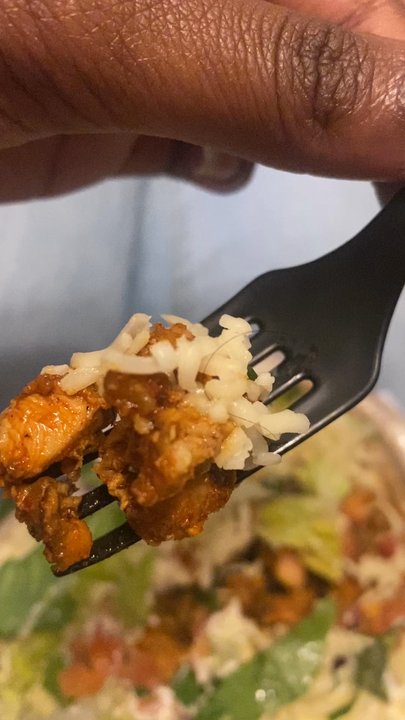 Chipotle Mexican Grill - Hair found inside of my food. - Mexican Near Me - Cedar Hill, Texas