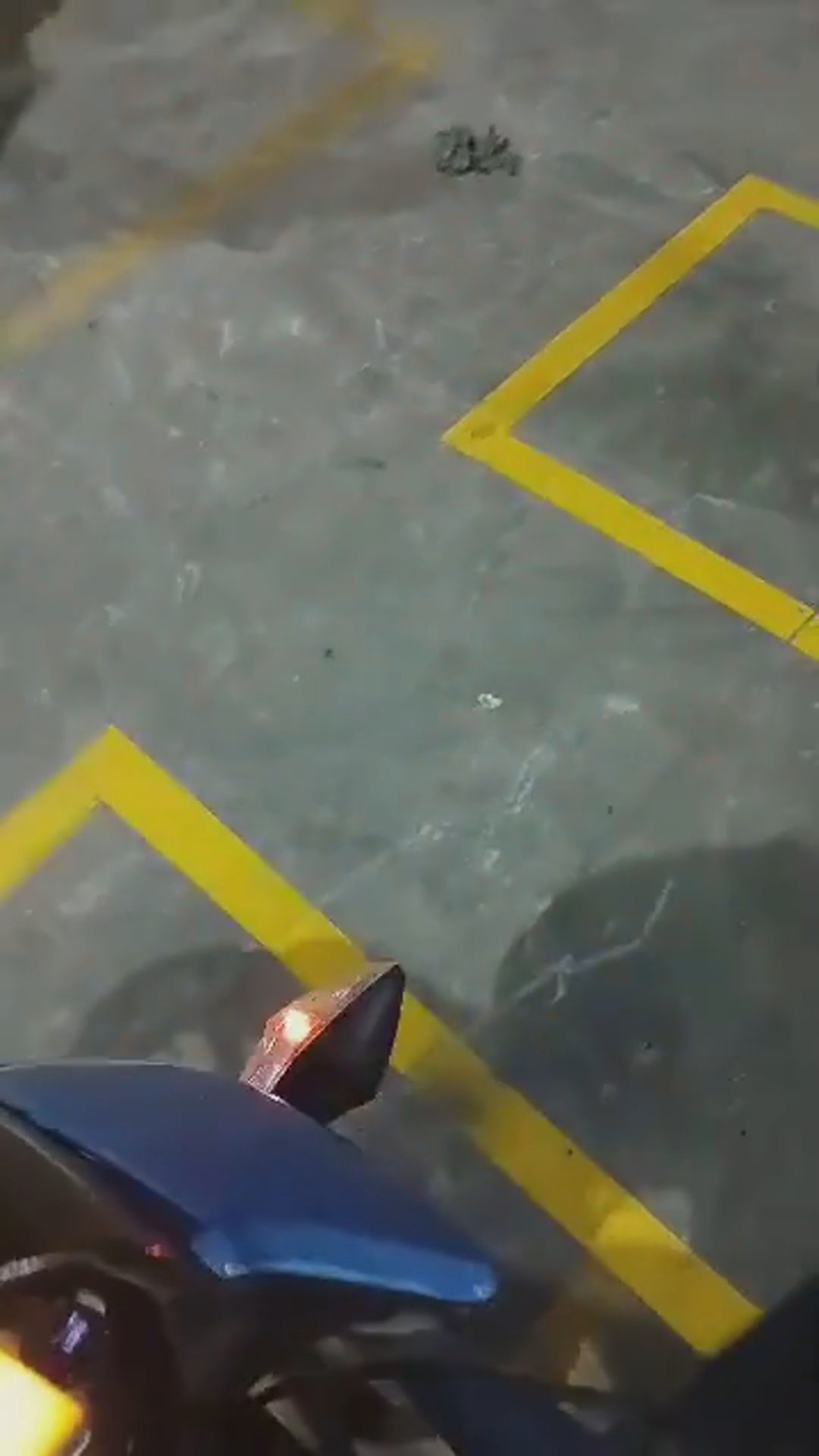 Walk-around video thumbnail