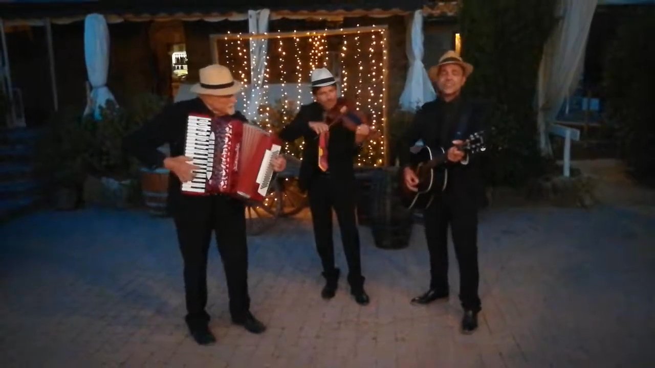 The Tuscany Folk Band - Trio Sample - video
