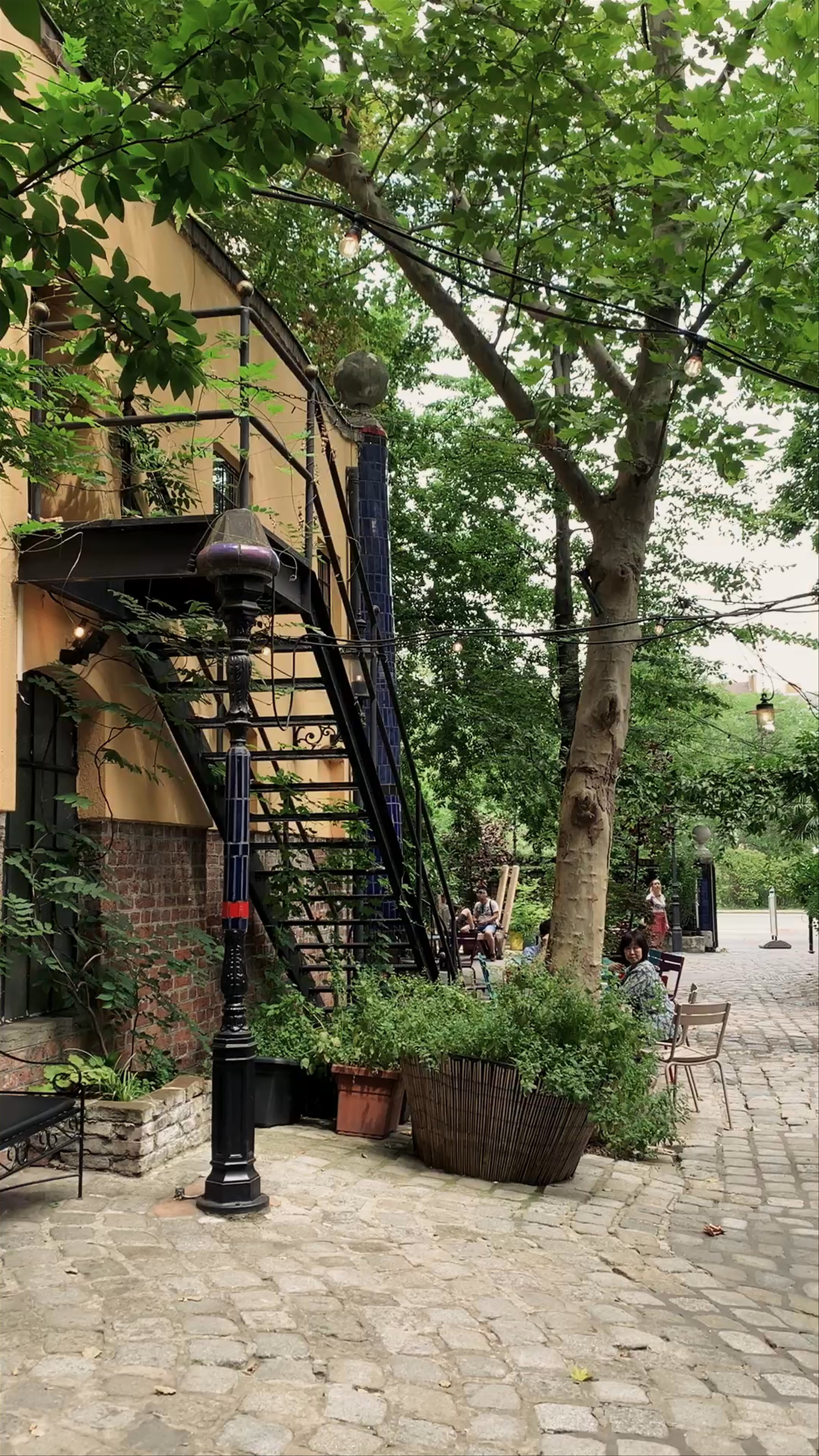 Kunst Haus Wien. Museum Hundertwasser