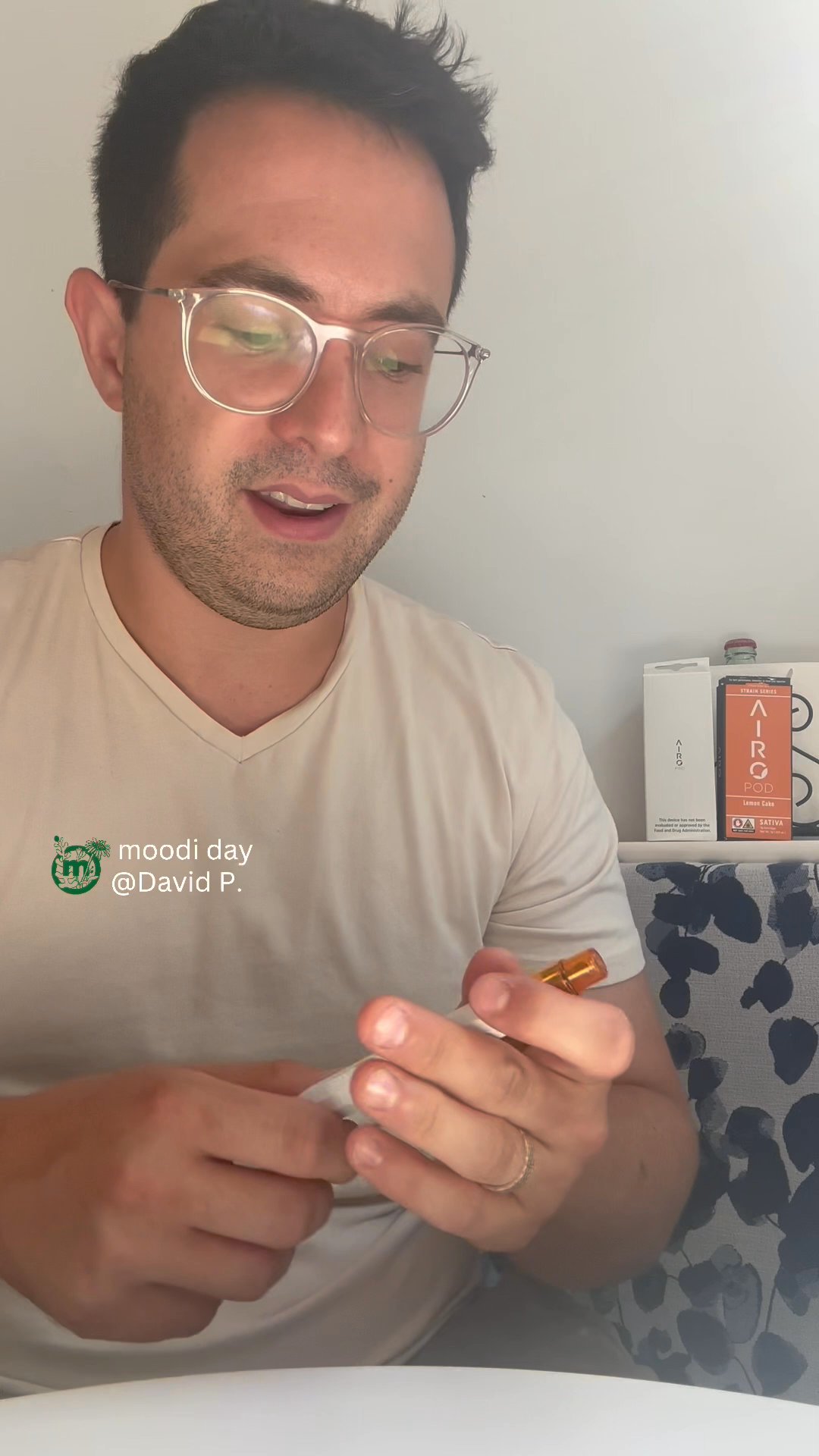 Airo AiroPro Vaporizer Battery Review by David P. | Real Consumer Reviews  of Products Near You | Moodi Day