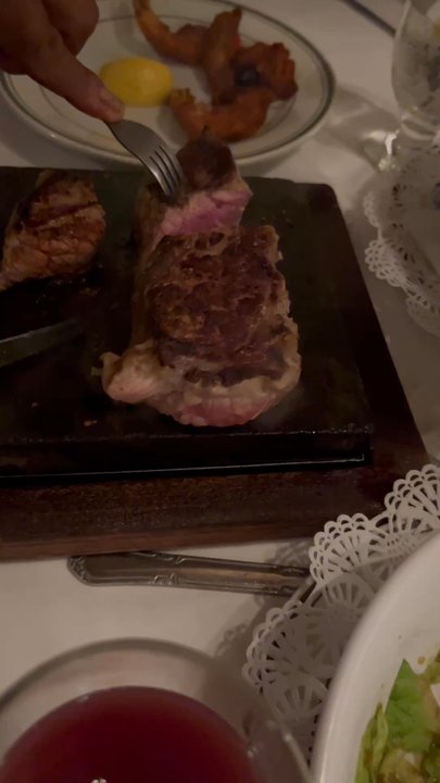 Malaga Restaurant - The preparation and presentation of the steak - Spanish Near Me - Hamilton Township, New Jersey