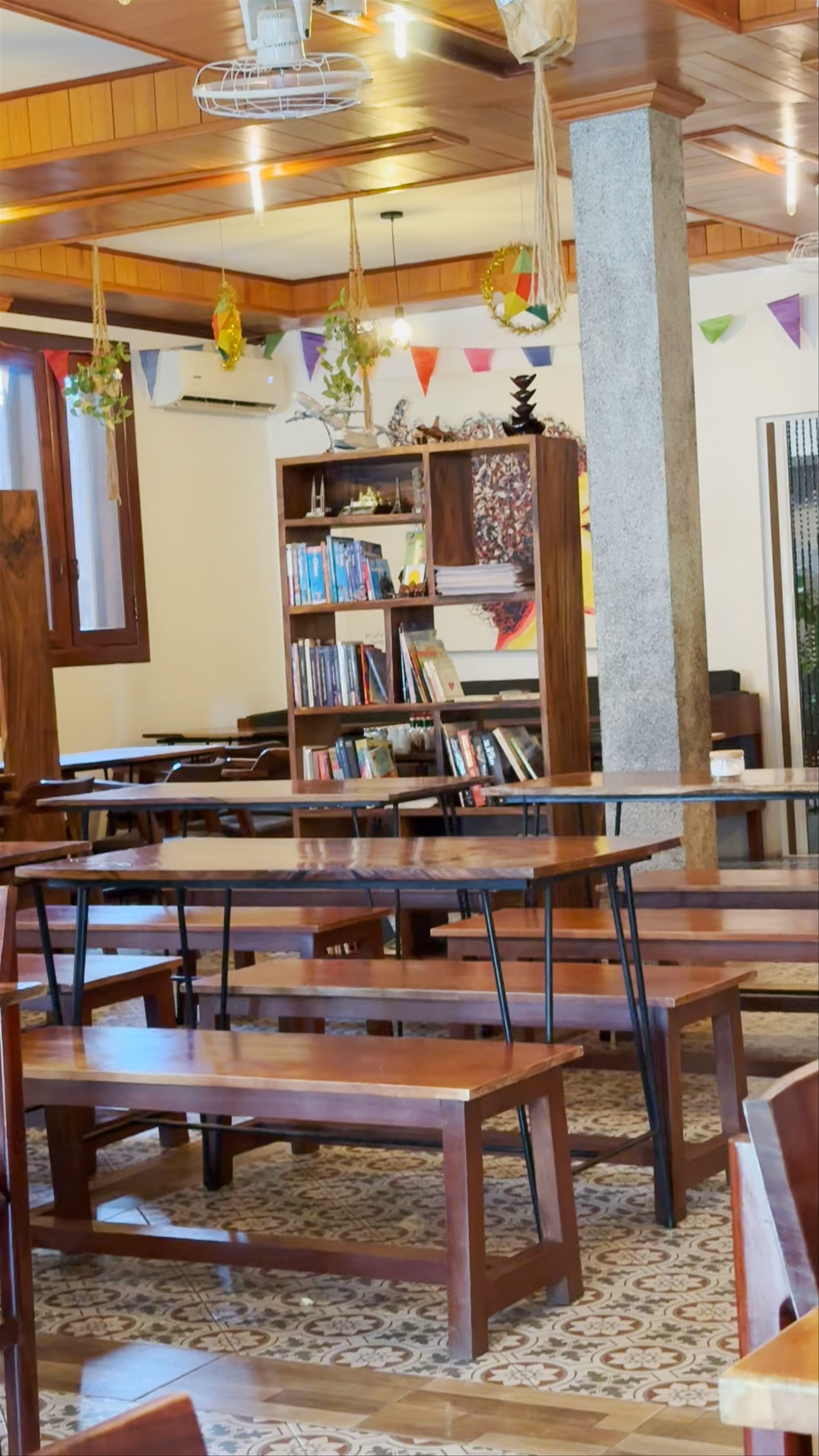 The Source Cafe: Cozy Local Hideaway in Siem Reap