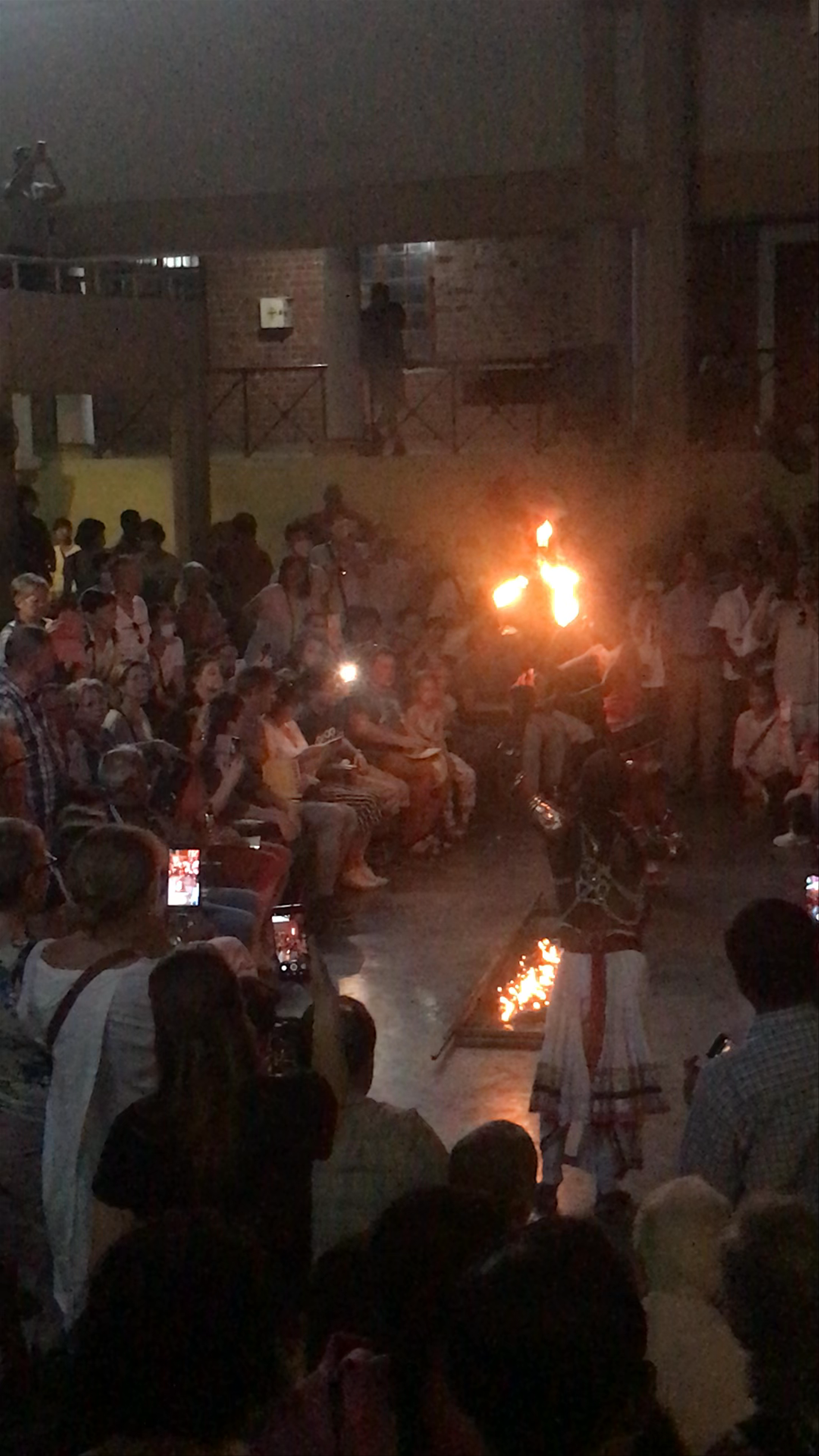 Kandy Lake Club - Cultural Dance Show