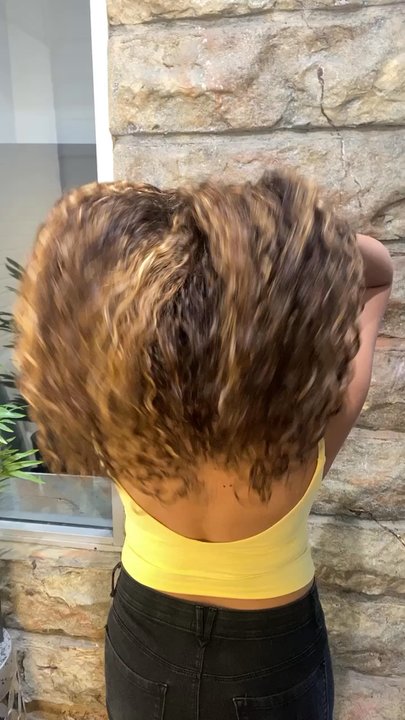 Curls N Color - Hair Stylists Near Me - Fullerton, California