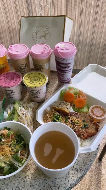 Saigon's Restaurant - Vietnamese Near Me - Honolulu, Hawaii