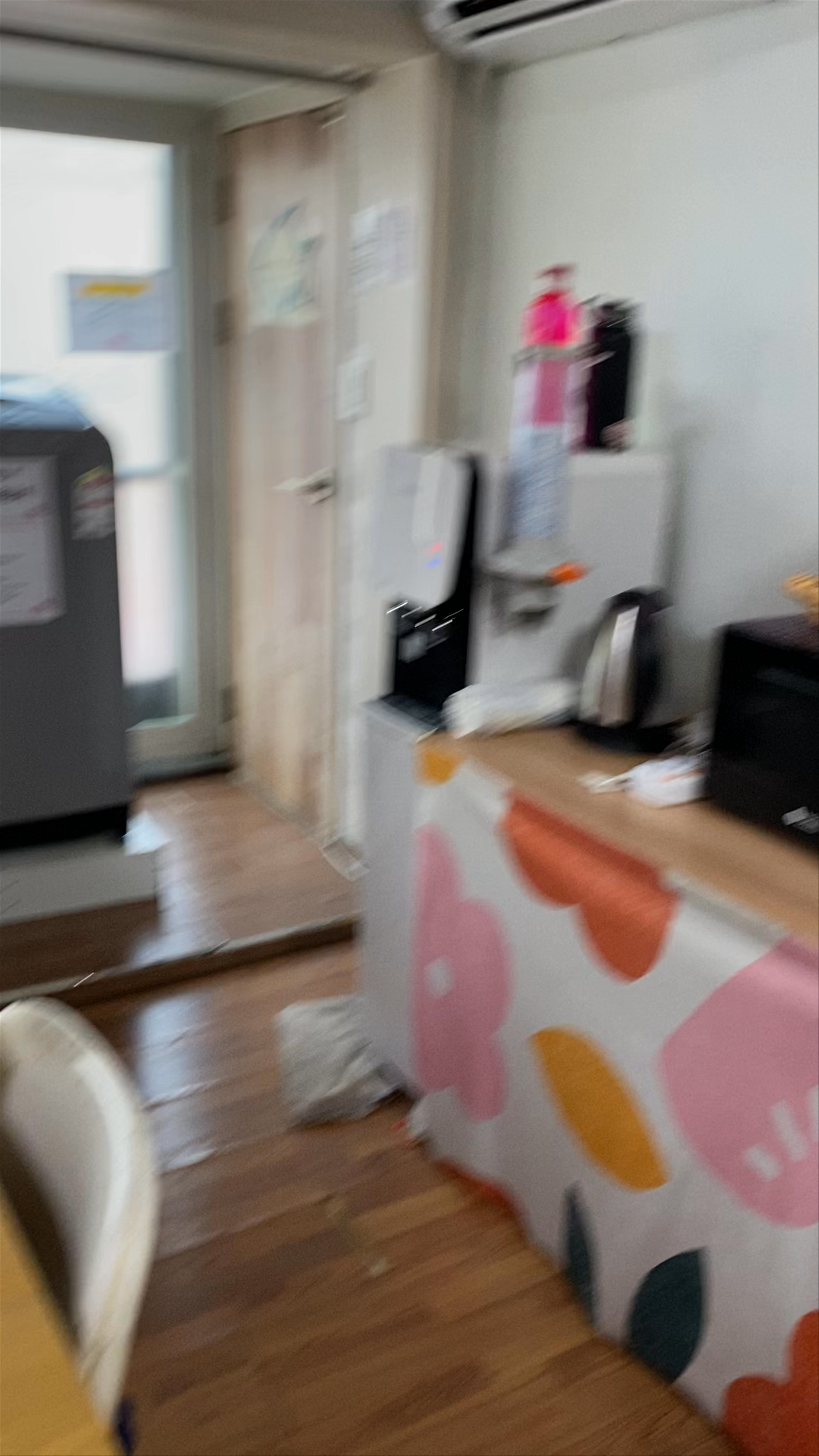 Cozy and Vibrant Hostel Kitchen at YaKorea Hostel Gangnam, Seoul