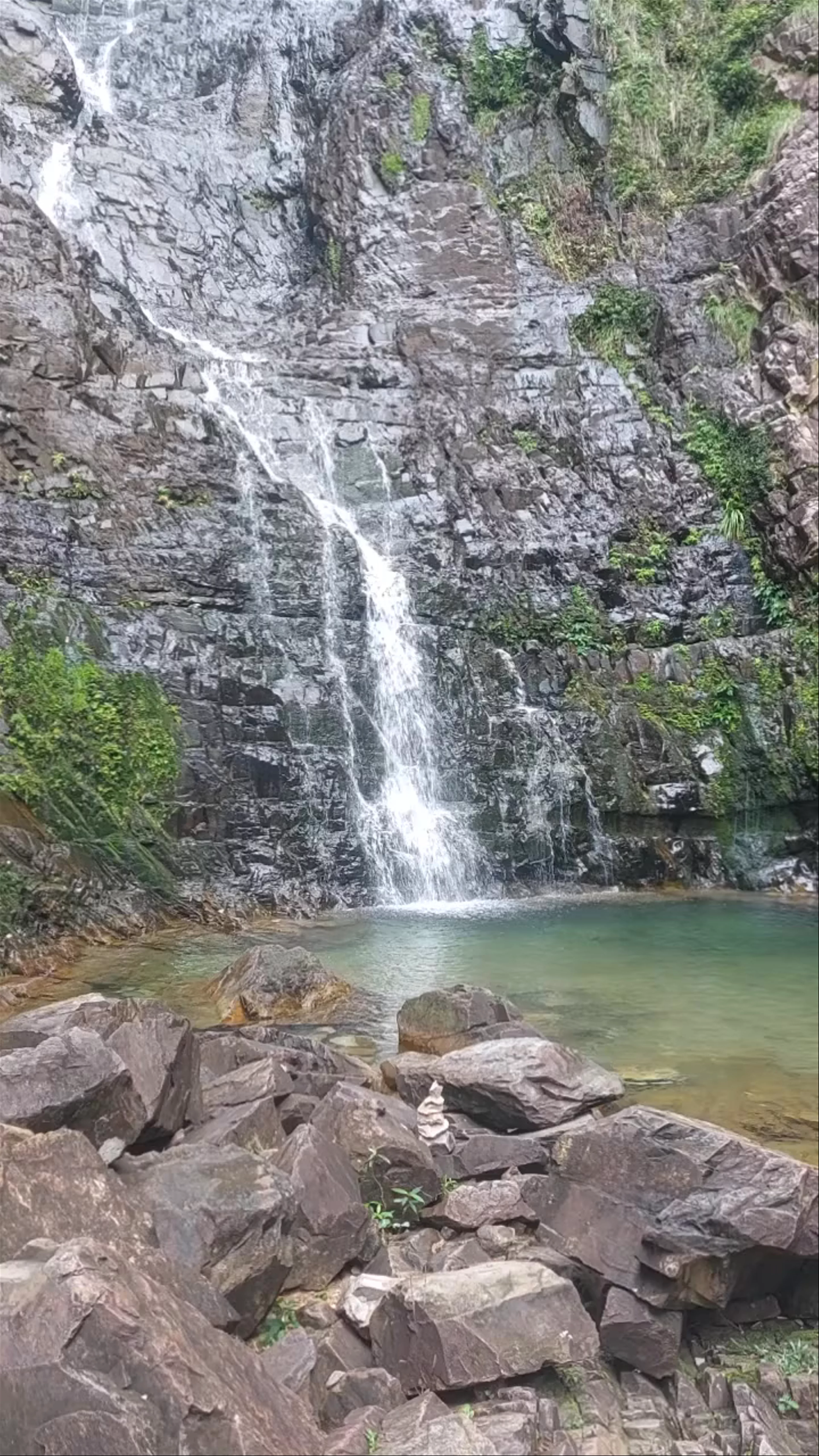 Seven Wells Waterfall, Jalan Telaga Tujuh