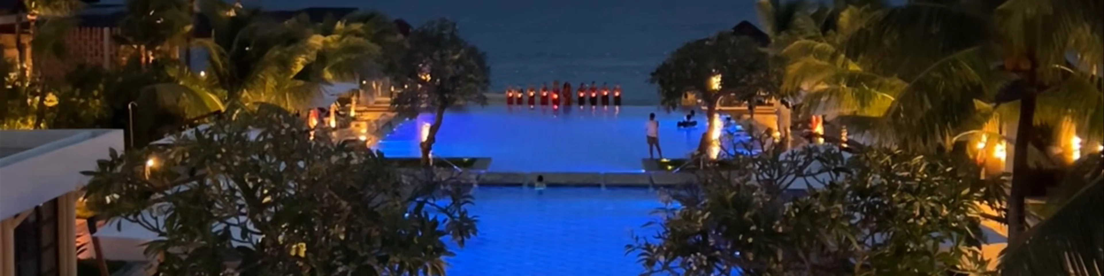 Crimson Resort and Spa Mactan