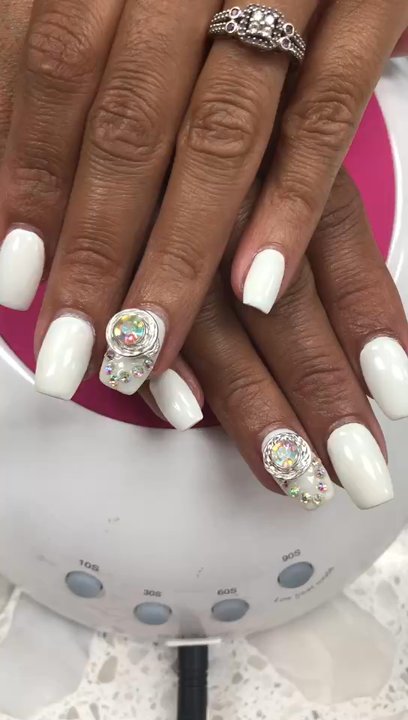 JR Nails - Nail Salons Near Me - Brooklyn, New York