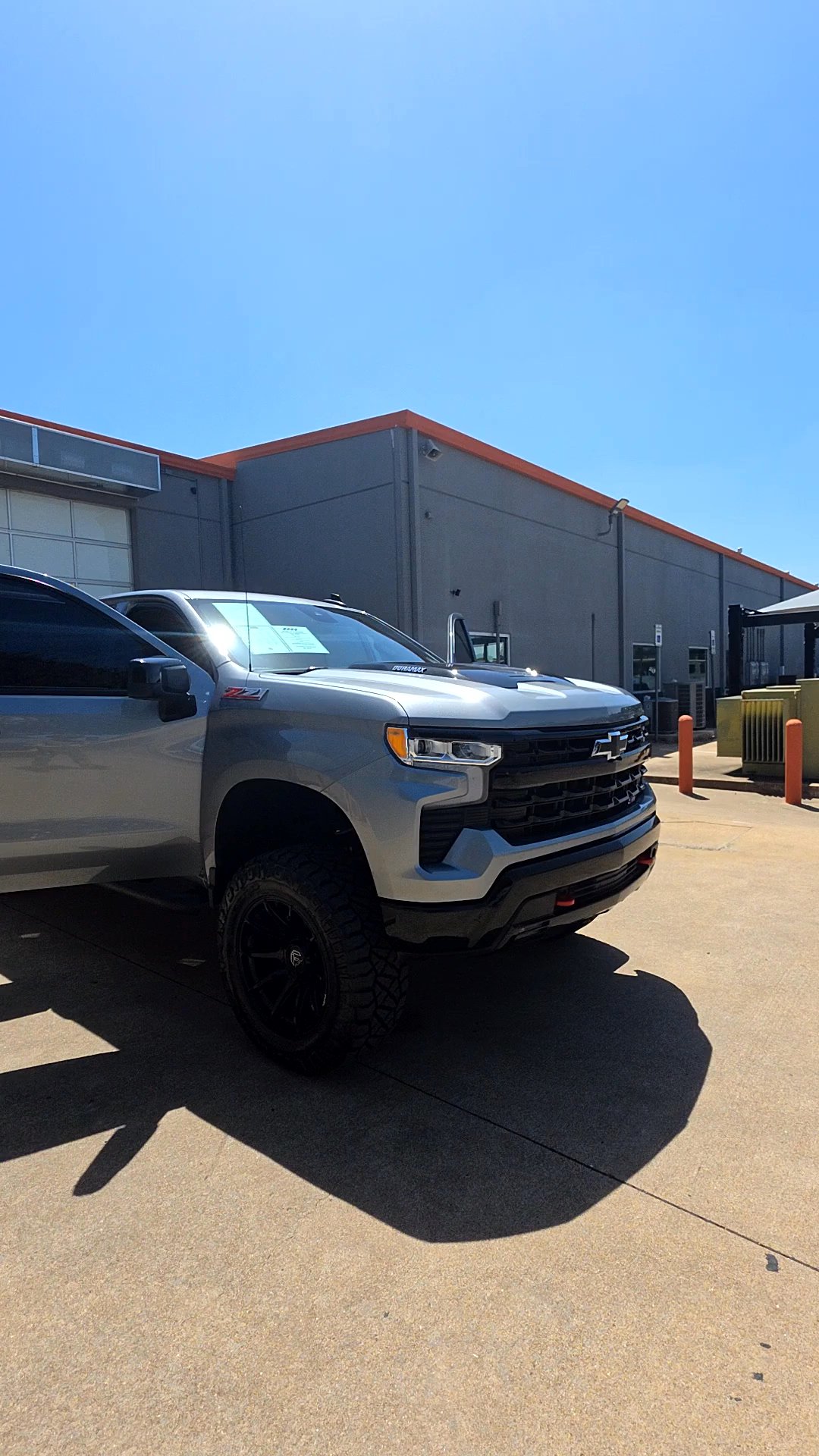 Lifted Trucks - #TX11064 - 2025 Chevrolet Silverado 1500 LT Trail Boss Crew Cab