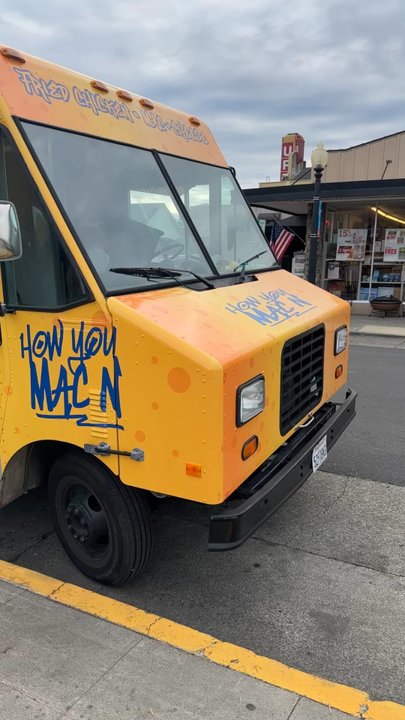 How You Macn - How you mac n right outside Bilcos - Pasta Shops Near Me - Napa, California