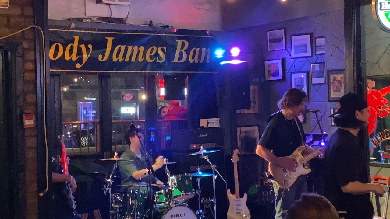 Ivanhoe Pub - Woody James Band playing on St Paddy Day. March 2023 - Pubs Near Me - Vancouver, British Columbia