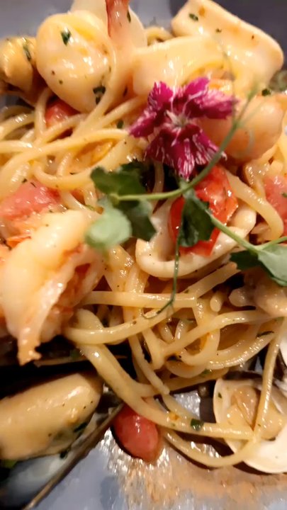Etc - Seafood pasta - Steakhouses Near Me - Kahnawake, Quebec