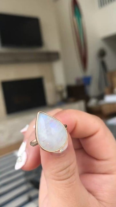 Flotsam & Co - Love how the moonstone shines! - Jewelry Near Me - Honolulu, Hawaii