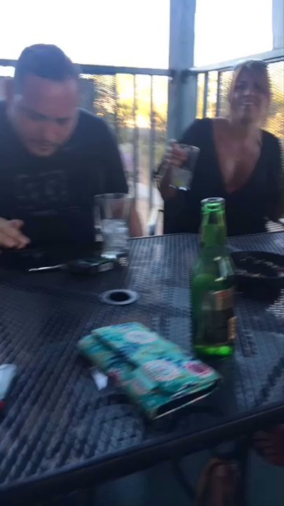 Mulligans - Listening to good music and chilling with friends - Sports Bars Near Me - Tucson, Arizona