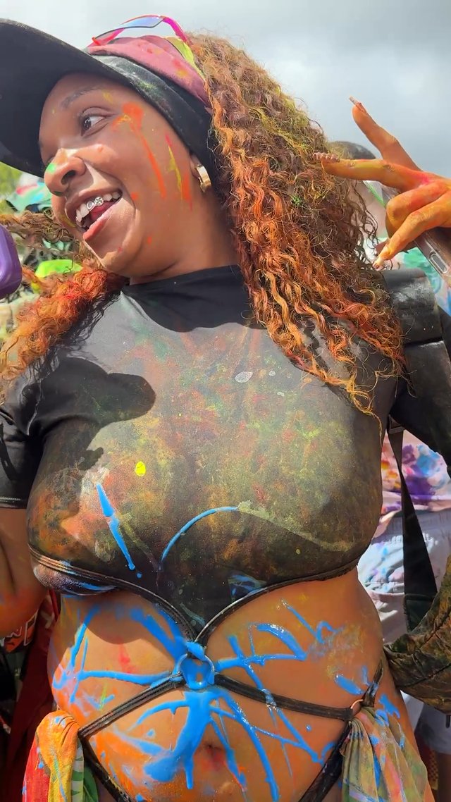 GRILLED OUT FEMALE FETER.....