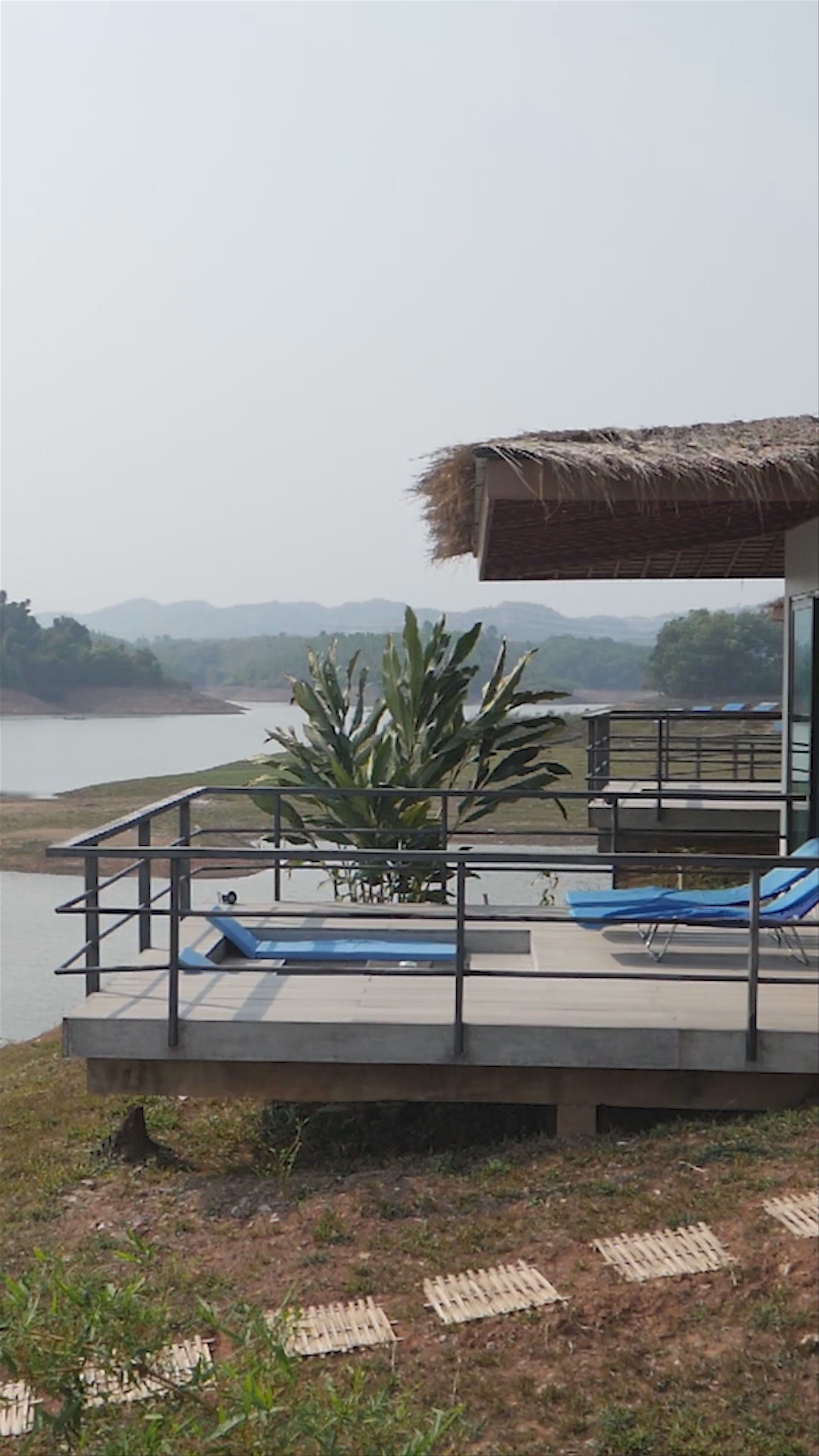 Sanctuary Nam Ngum Beach Resort