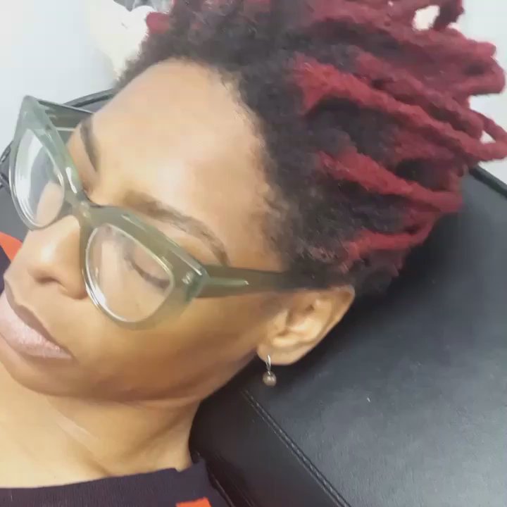 Miyoshi Aesthetics - Beauty industry professional Nicole R. Boisseau takes advantage of the 10% off special offered to all beauty professionals. - Skin Care Near Me - Chicago, Illinois
