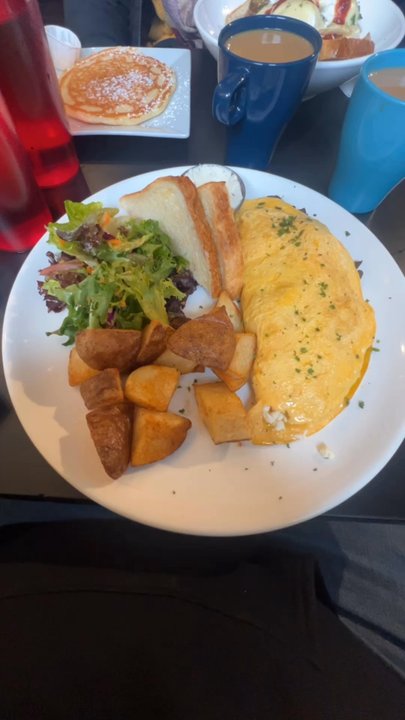 Tommy's Cafe - Pollo omelette & Sinoloan omelette!! Delicious!! - Breakfast & Brunch Near Me - North Vancouver, British Columbia