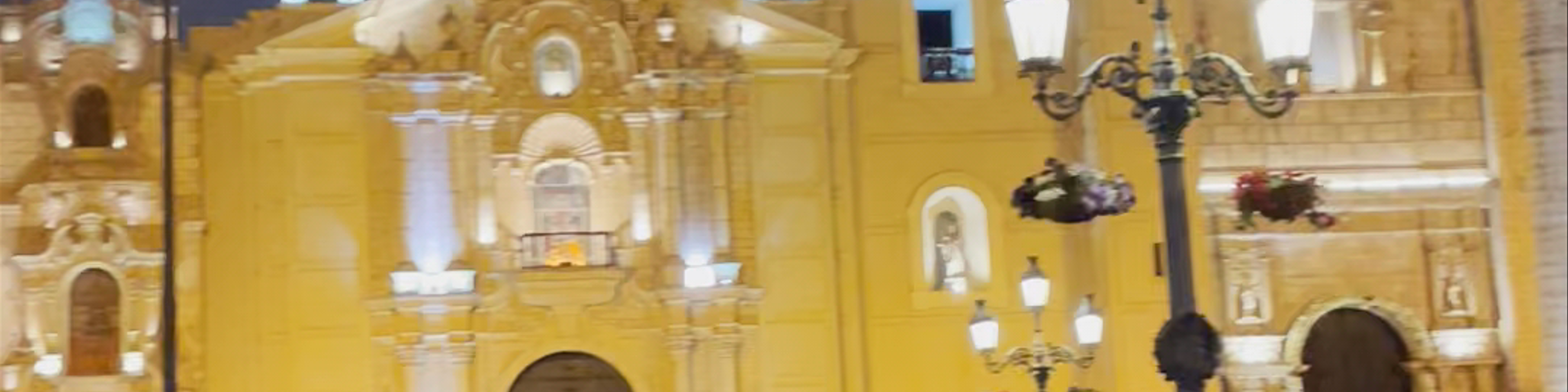 Lima Cathedral, Plaza de Armas