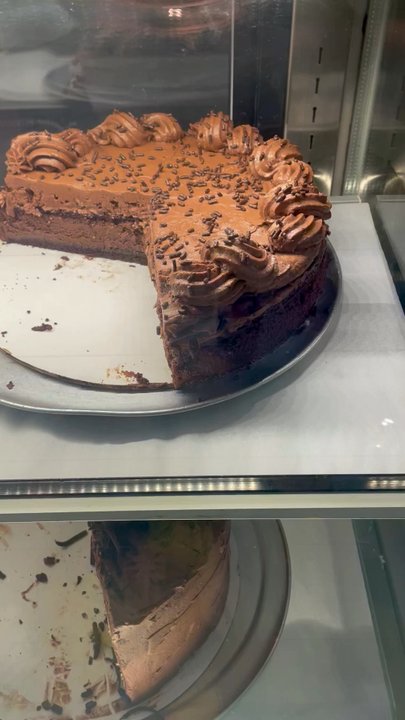 Full Circle Eatery - Cakes - New American Near Me - Jacksonville, Florida
