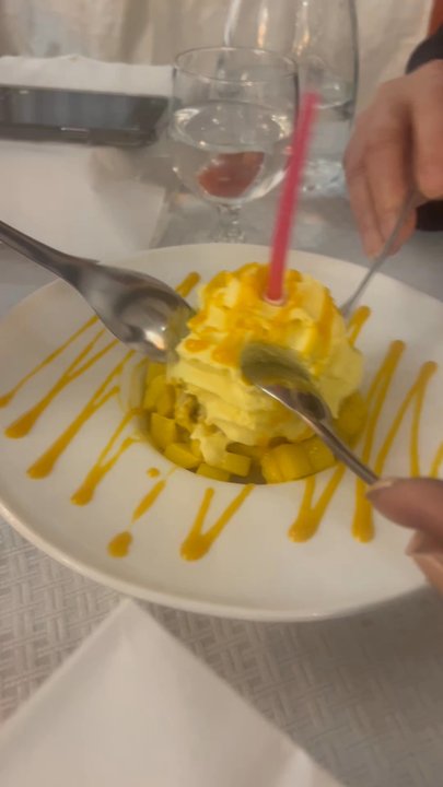 Anahuacalli - Tres Leches with mango - Mexican Near Me - Paris, 75
