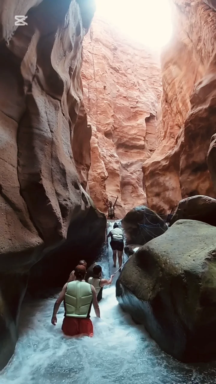 Video 5 · Sara · Jordania 360°: Petra, el mar Muerto y noche en el desierto de Wadi Rum