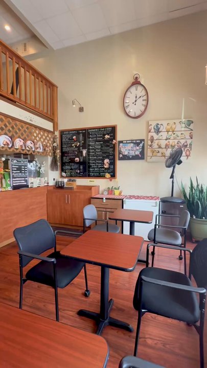 Spero Spera - Inside - Coffee & Tea Near Me - Honolulu, Hawaii