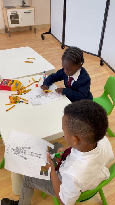 Excelsior Child Care - Using scissor to practice fine motor skills #HumanAnatomy #Science - Child Care & Day Care Near Me - Queens, New York